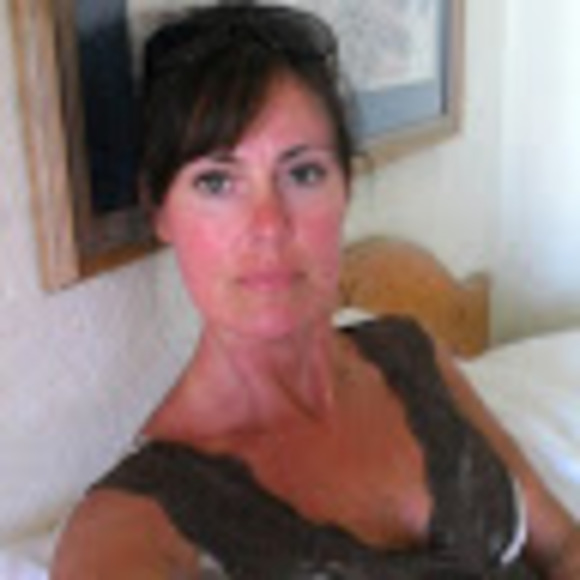 Meet your Posher, Dora - Picture 1 of 2